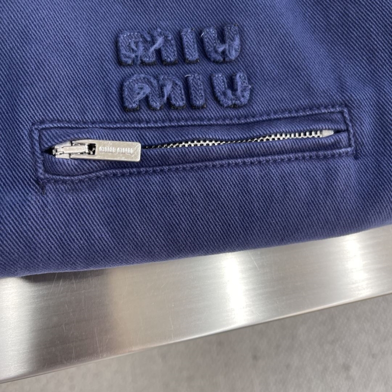 MIU MIU